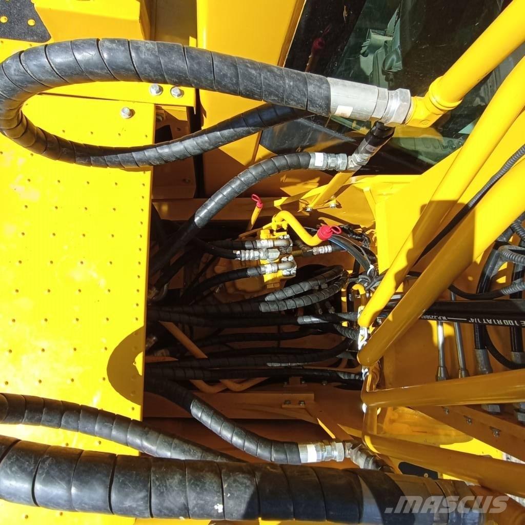 Komatsu PC 200-8N1 Pásové rýpadlá
