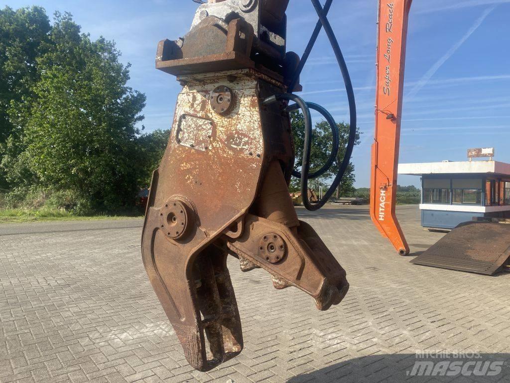 Crusher CW 30 Drviče