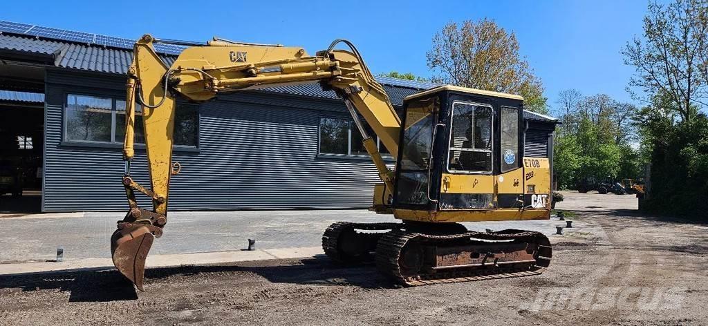 CAT E 70 B Midi rýpadlá 7 t - 12 t