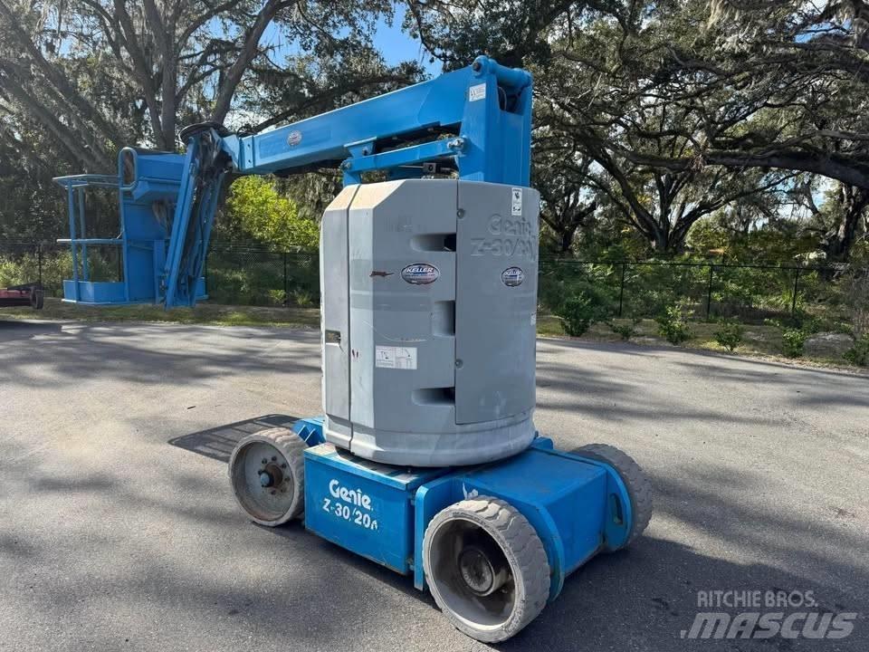 Genie Z 30/20 N Kĺbové plošiny