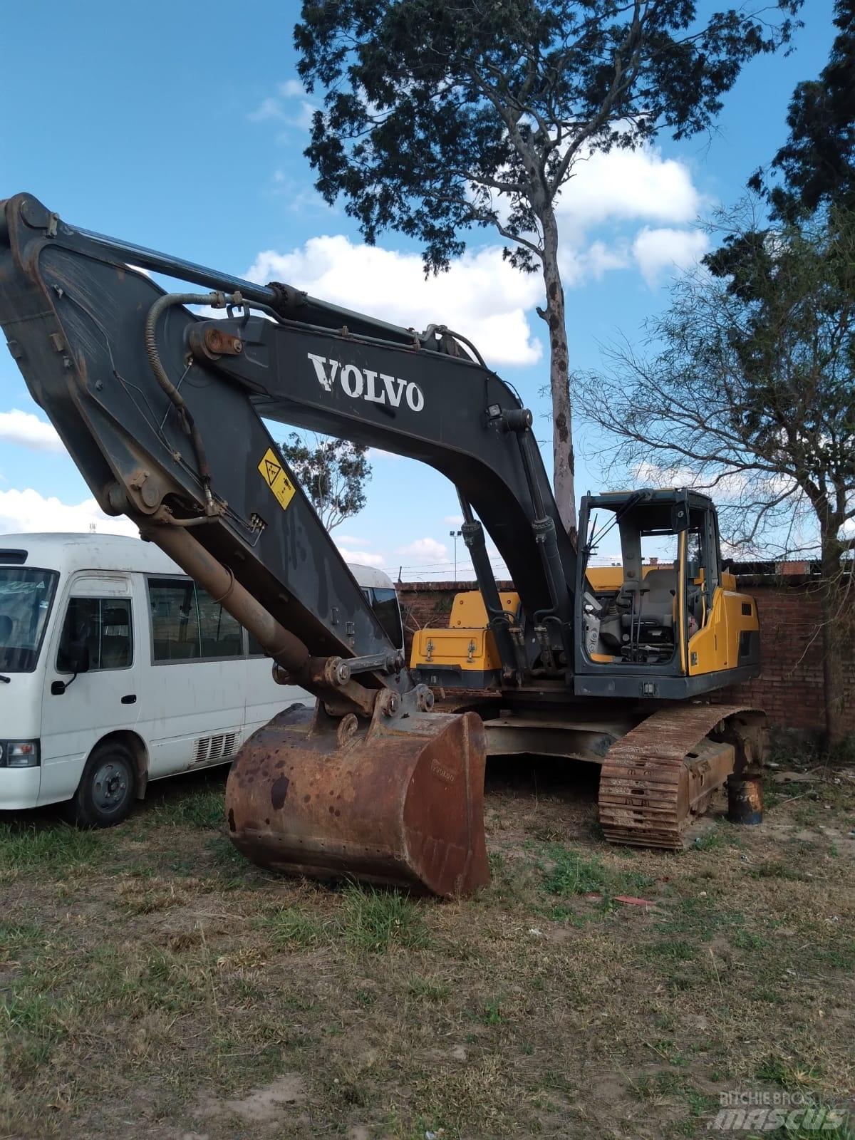 Volvo EC 250 D L Pásové rýpadlá