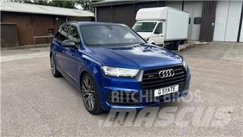 Audi SQ7 Automobily