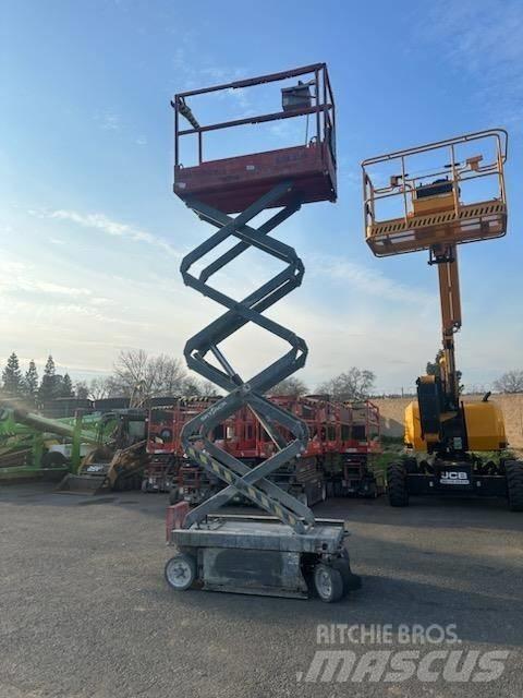 SkyJack SJIII3219 Nožnicové zdvíhacie plošiny