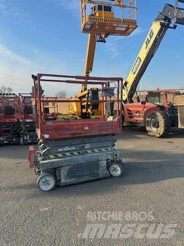 SkyJack SJIII3219 Nožnicové zdvíhacie plošiny