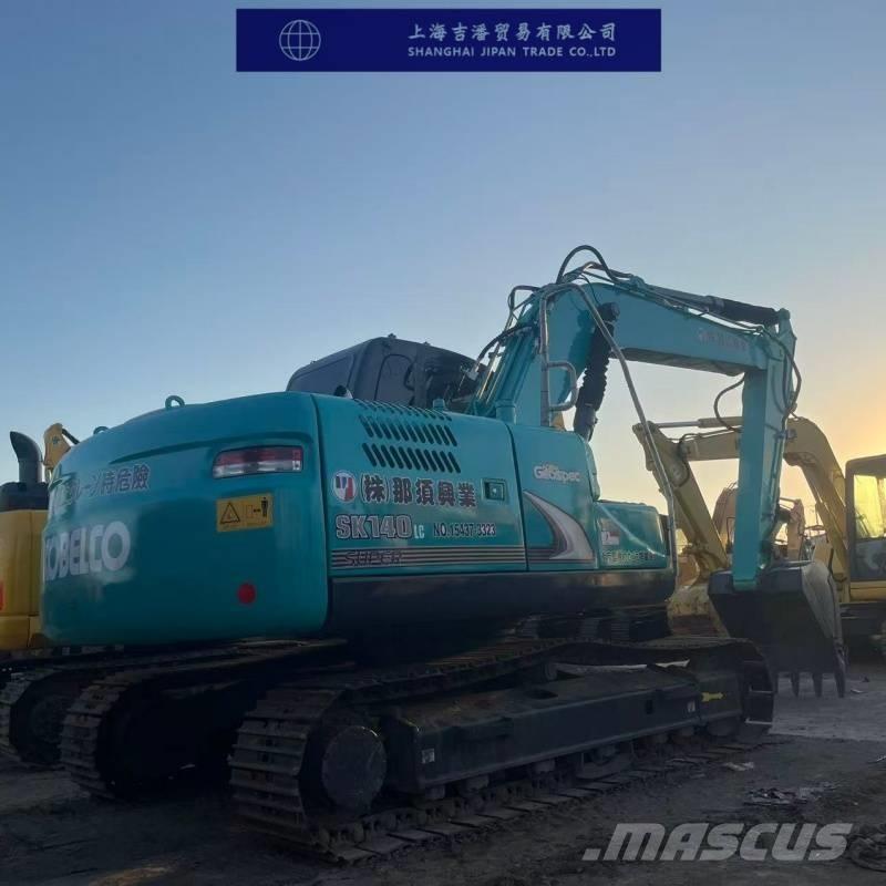 Kobelco SK 140 Midi rýpadlá 7 t - 12 t