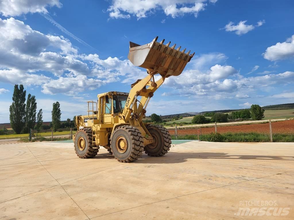 CAT 966E Kolesové nakladače