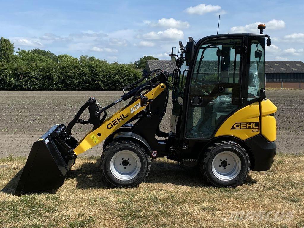 Gehl AL230 Kolesové nakladače