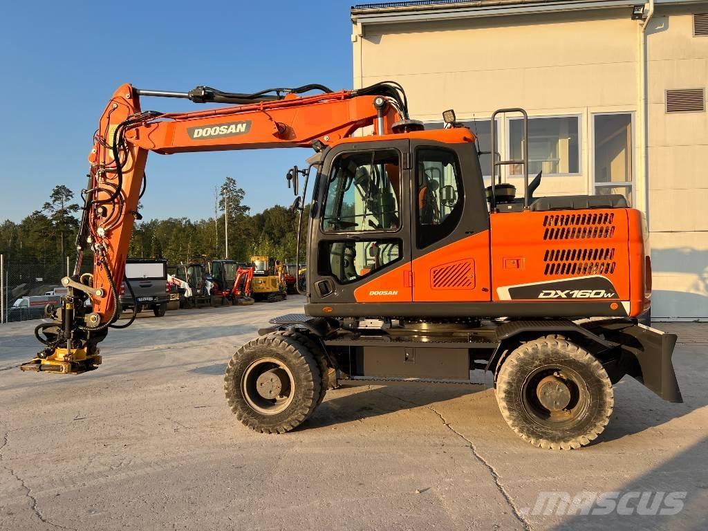 Doosan DX160W-5 Kolesové rýpadlá