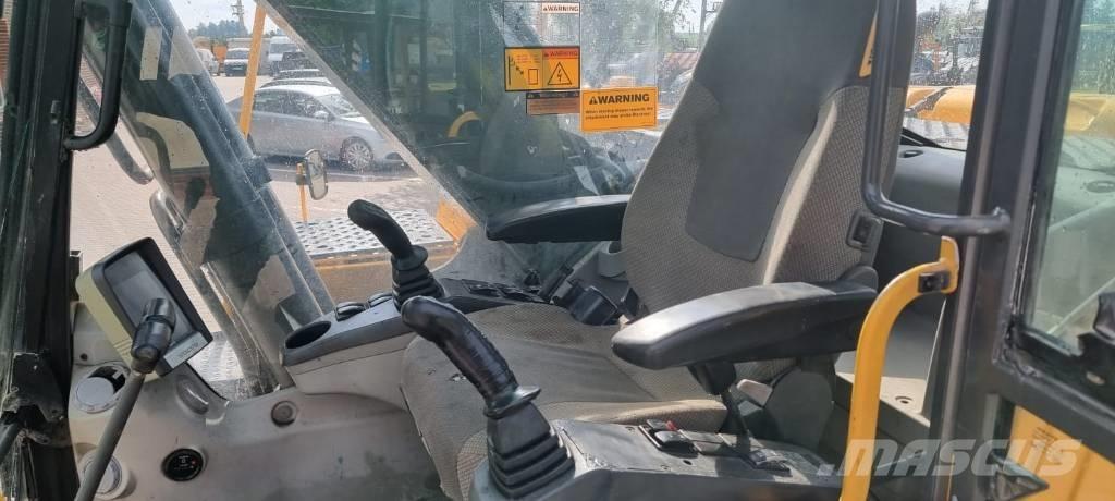 Volvo EC 210 C Pásové rýpadlá
