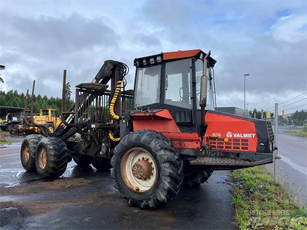 Valmet 836 Lesné traktory