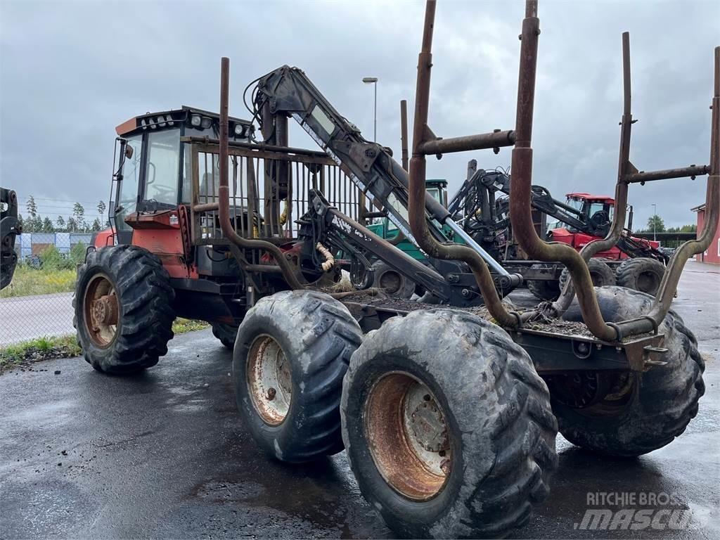 Valmet 836 Lesné traktory