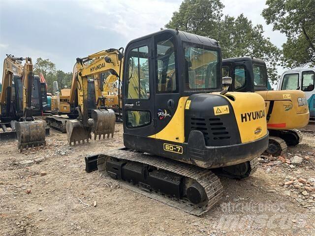 Hyundai R60-7 Pásové rýpadlá