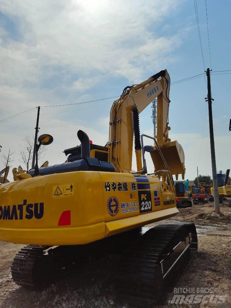 Komatsu PC 220 Pásové rýpadlá