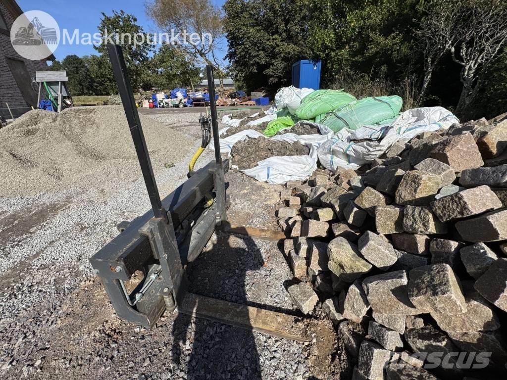 JCB 409 Kolesové nakladače