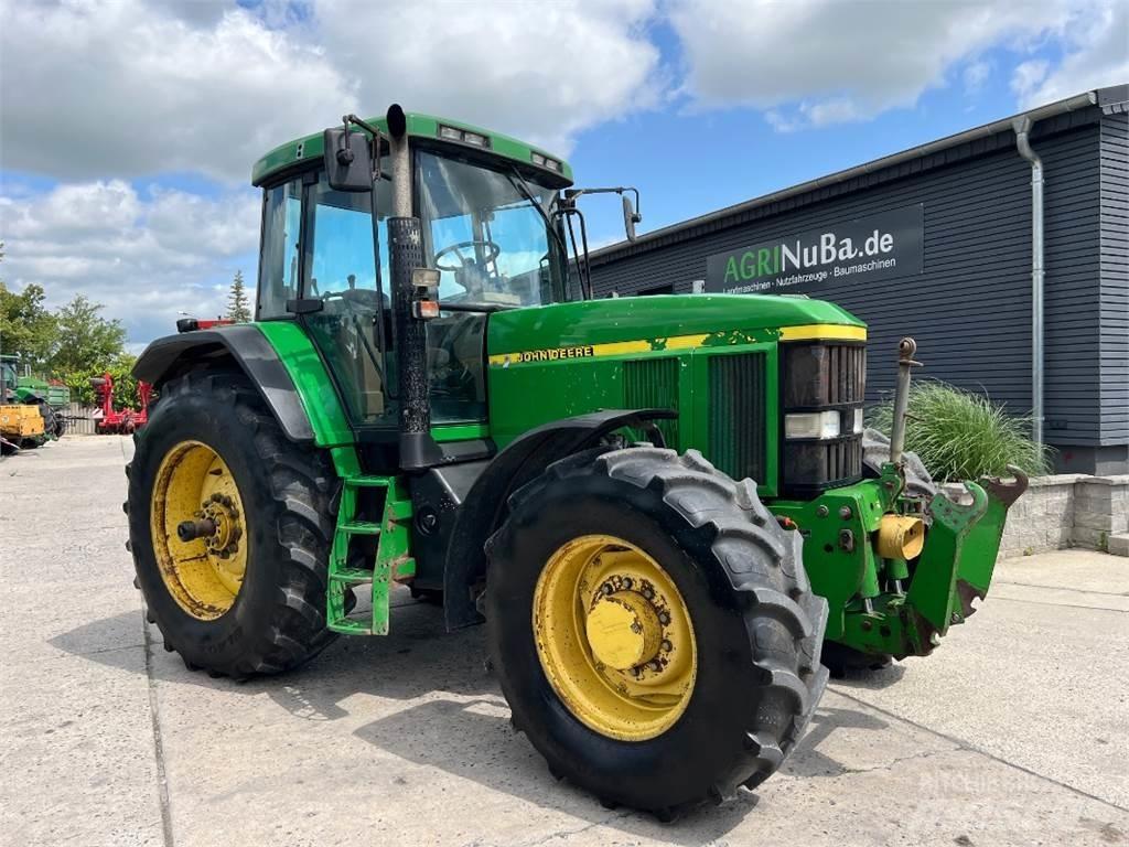 John Deere 7810 Traktory