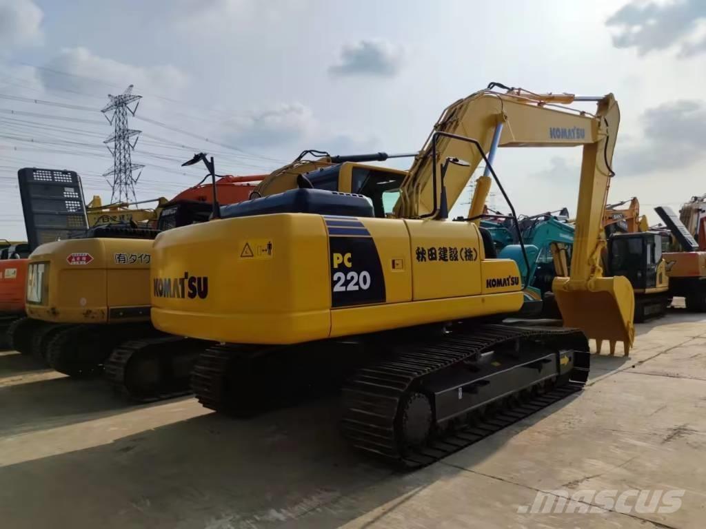 Komatsu PC 220 Pásové rýpadlá