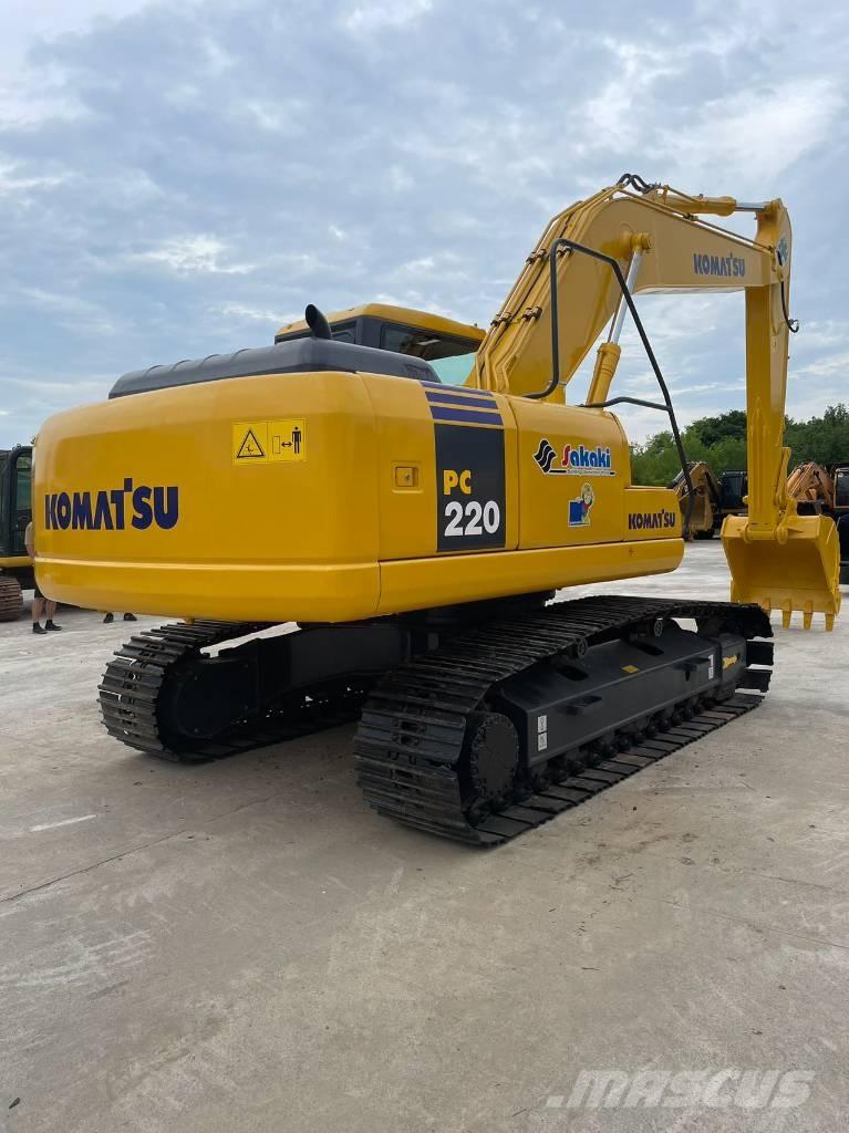 Komatsu pc220-7 Pásové rýpadlá