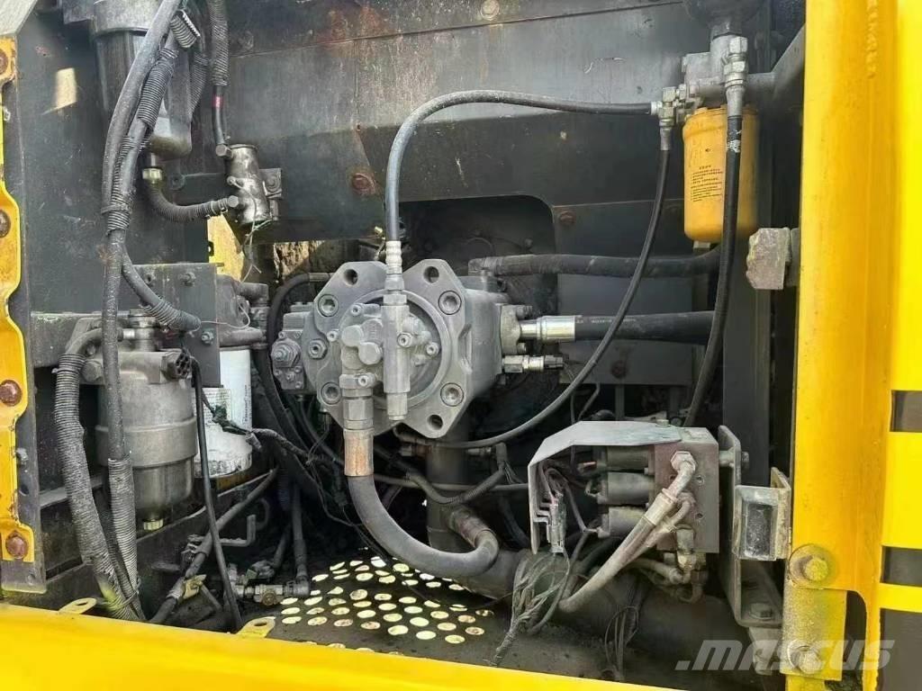 Sumitomo SH 200-5 Pásové rýpadlá