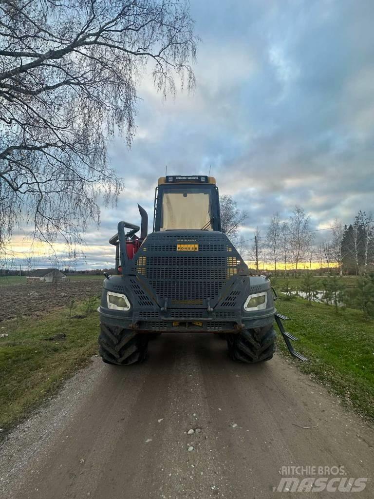 Ponsse Buffalo 8W Lesné traktory