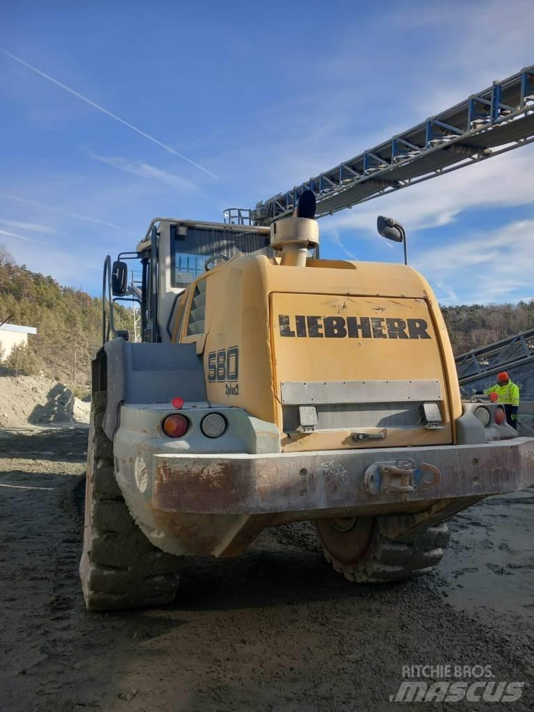 Liebherr L 580 Šmykom riadené nakladače