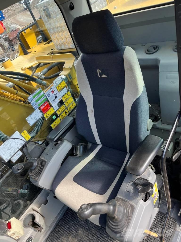 CAT 320 FL Pásové rýpadlá