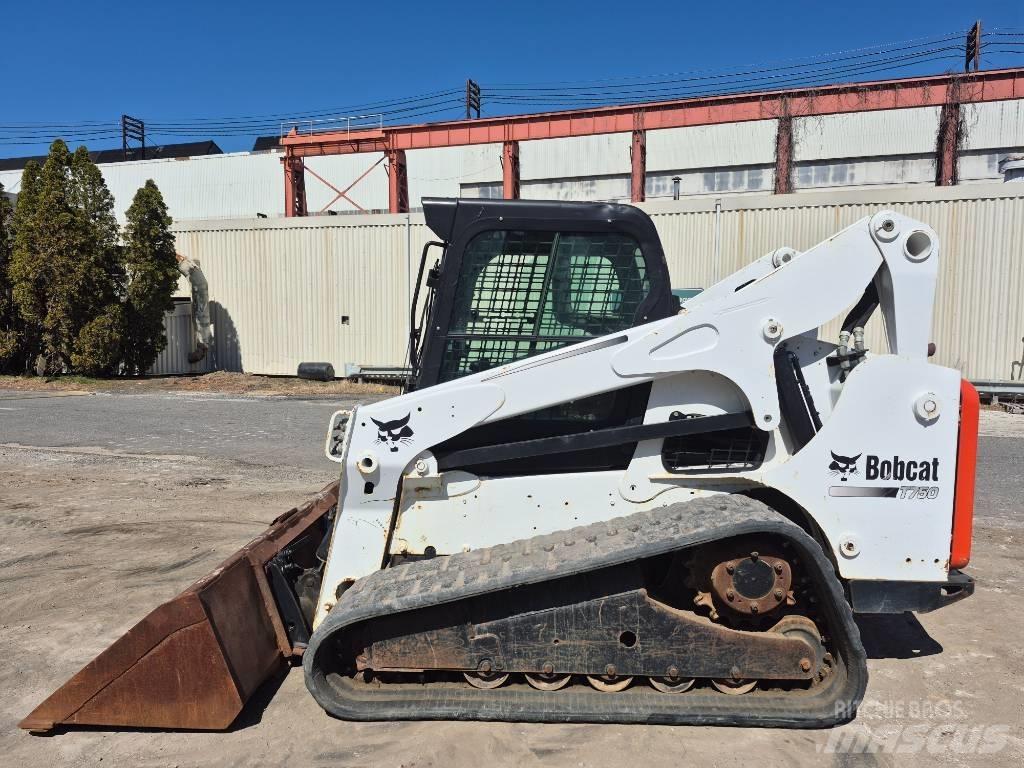 Bobcat T 750 Šmykom riadené nakladače