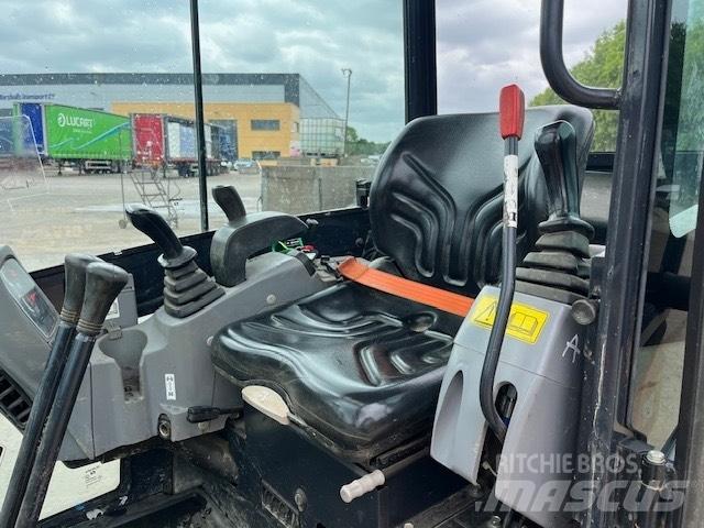 Kubota KX 016-4 Mini rýpadlá < 7t