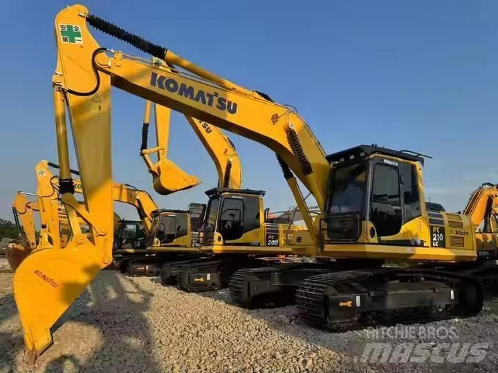 Komatsu PC210lc Pásové rýpadlá