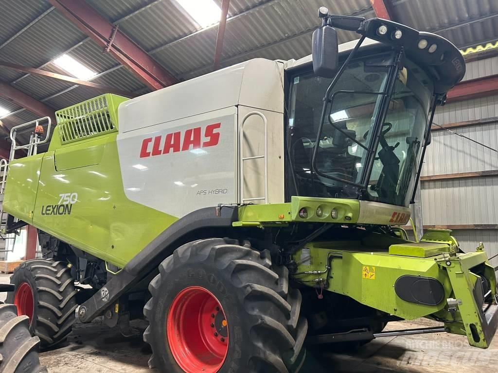CLAAS Lexion 750 Kombinované zberacie stroje