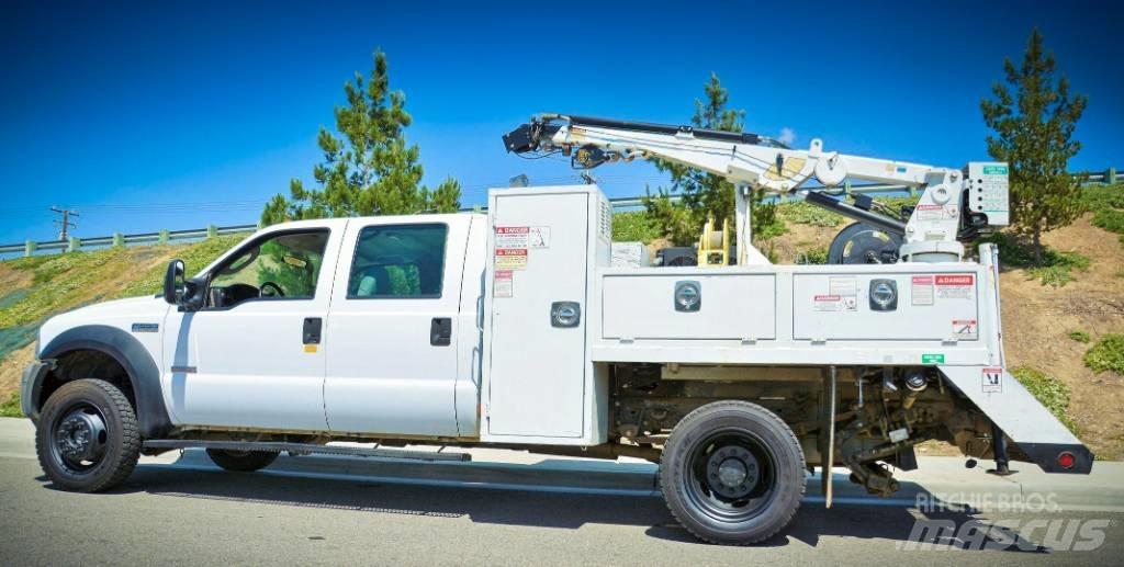 Ford F 550 Komunálne / Multi-úžitkové vozidlá