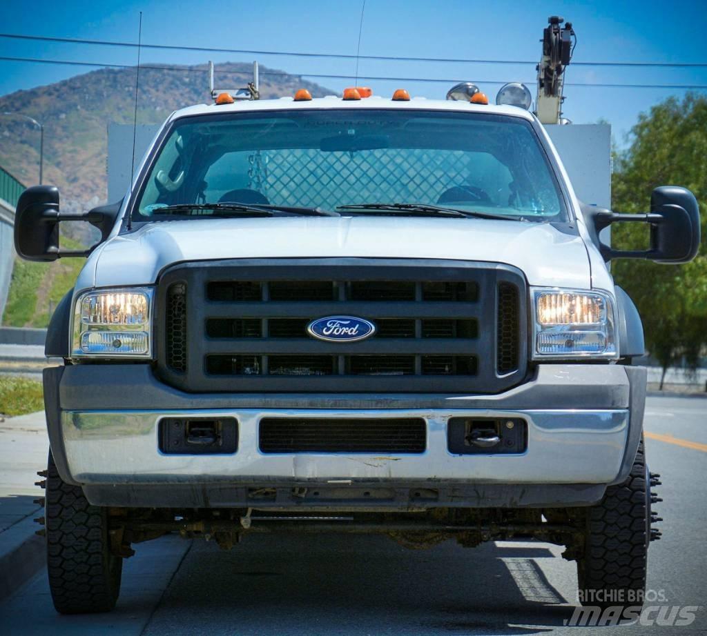 Ford F 550 Komunálne / Multi-úžitkové vozidlá