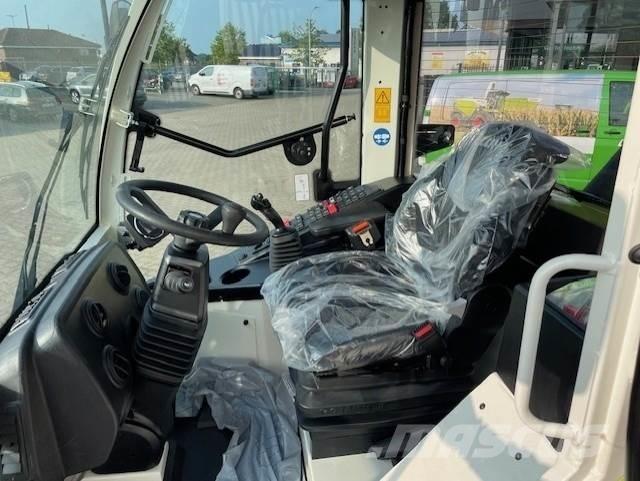 CLAAS Torion 535 Kolesové nakladače