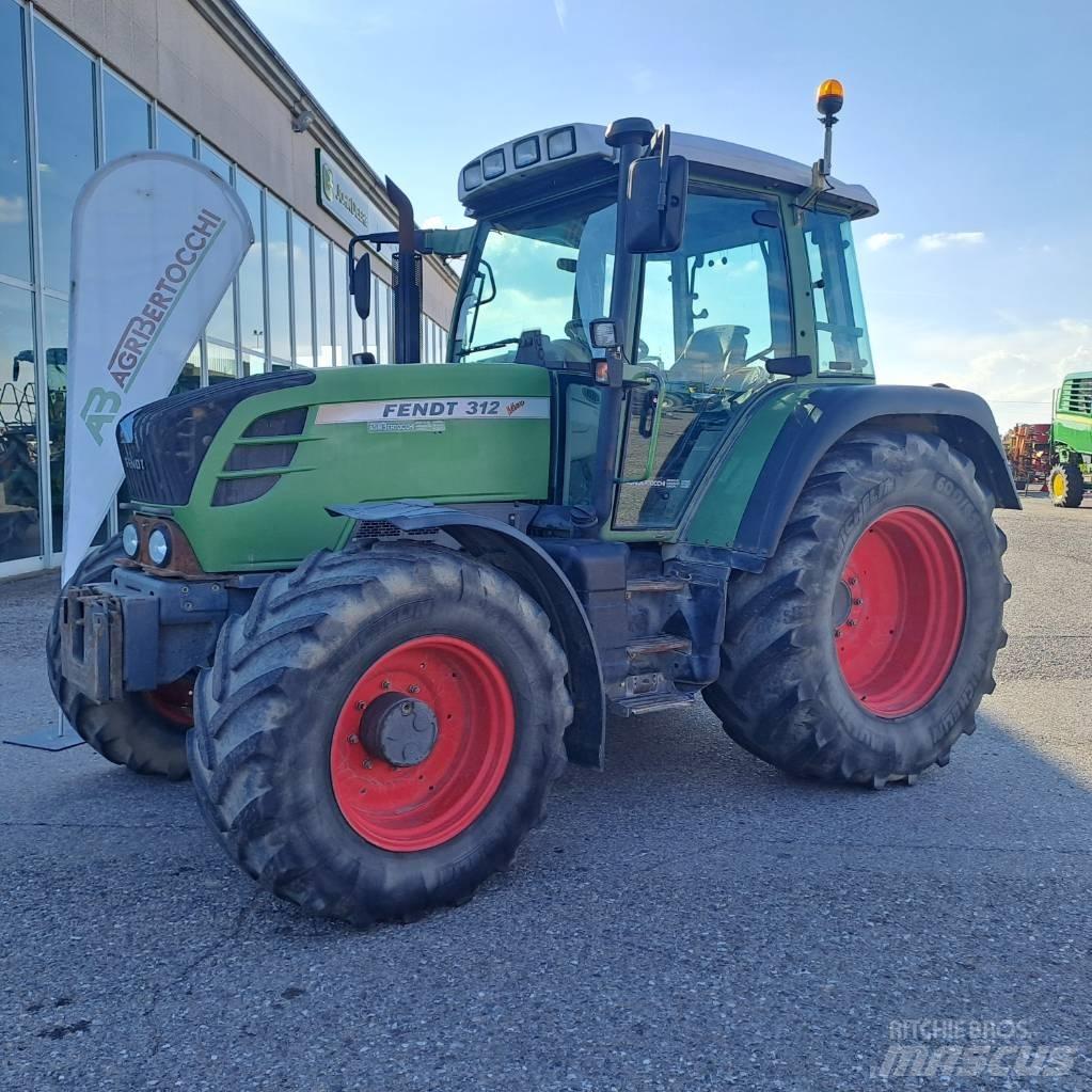 Fendt 312 Vario Traktory