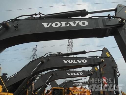 Volvo EC 460 B LC Pásové rýpadlá
