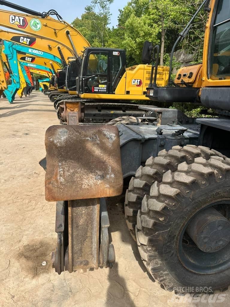 Hyundai R210W-9 Kolesové rýpadlá