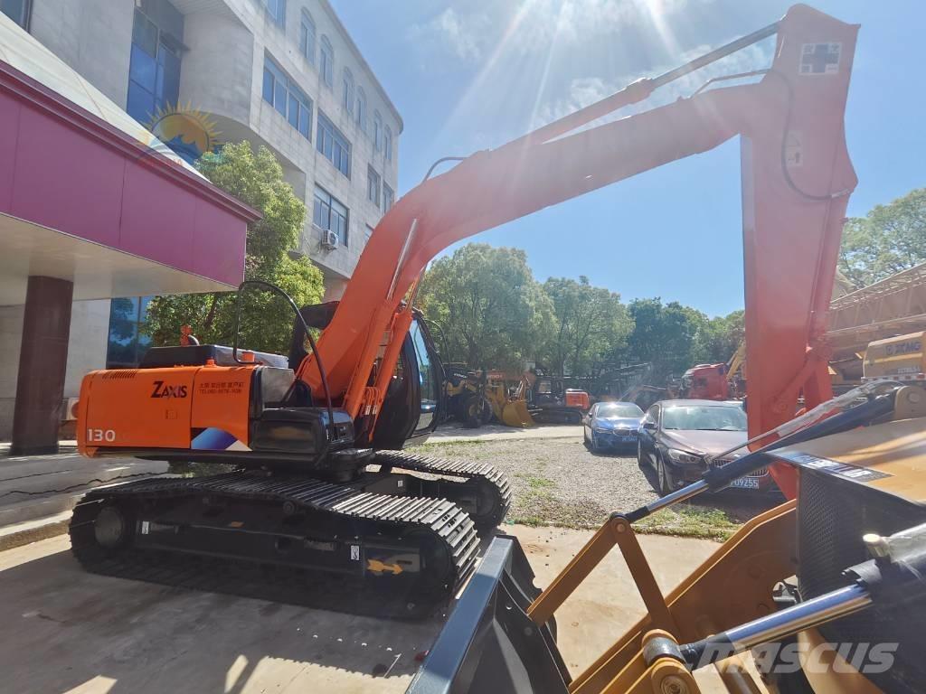 Hitachi ZX 130 Pásové rýpadlá
