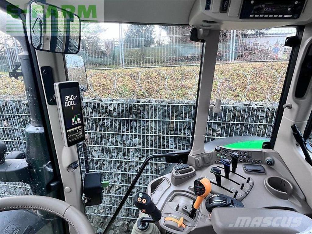 John Deere 6120m Traktory