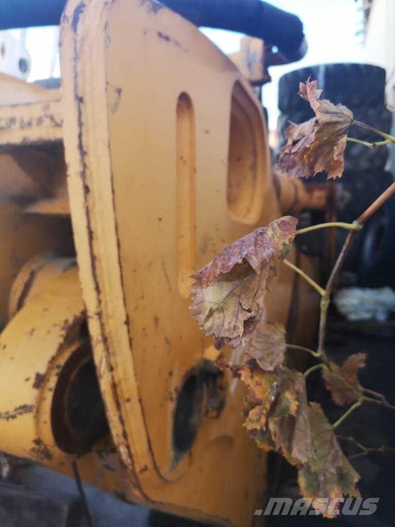 Liebherr 974 Pásové rýpadlá