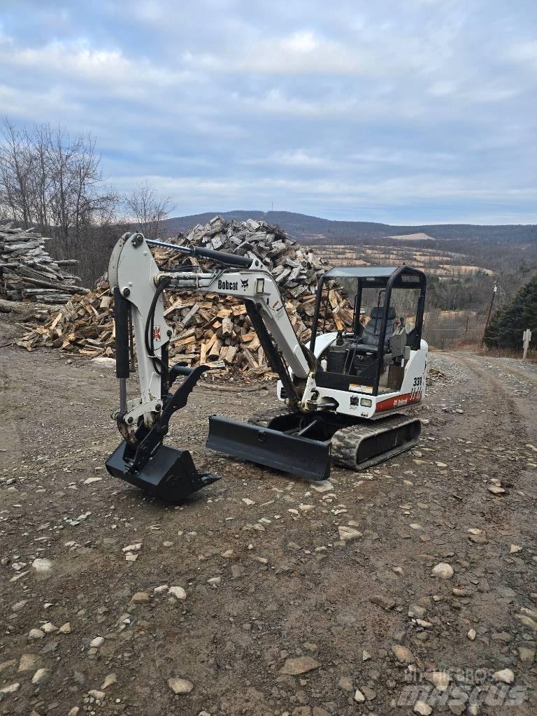 Bobcat 331 G Mini rýpadlá < 7t