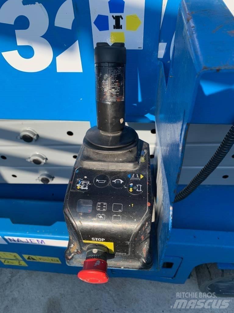 Genie GS 3246 Nožnicové zdvíhacie plošiny