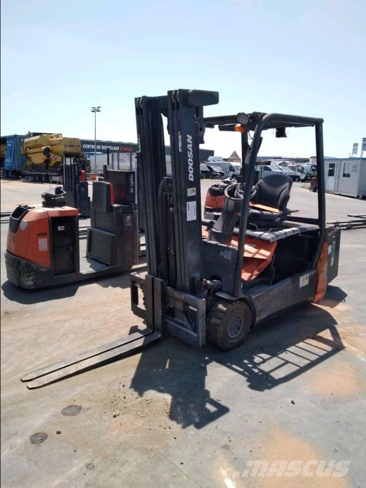 Doosan B 18 T-7 Akumulátorové vozíky