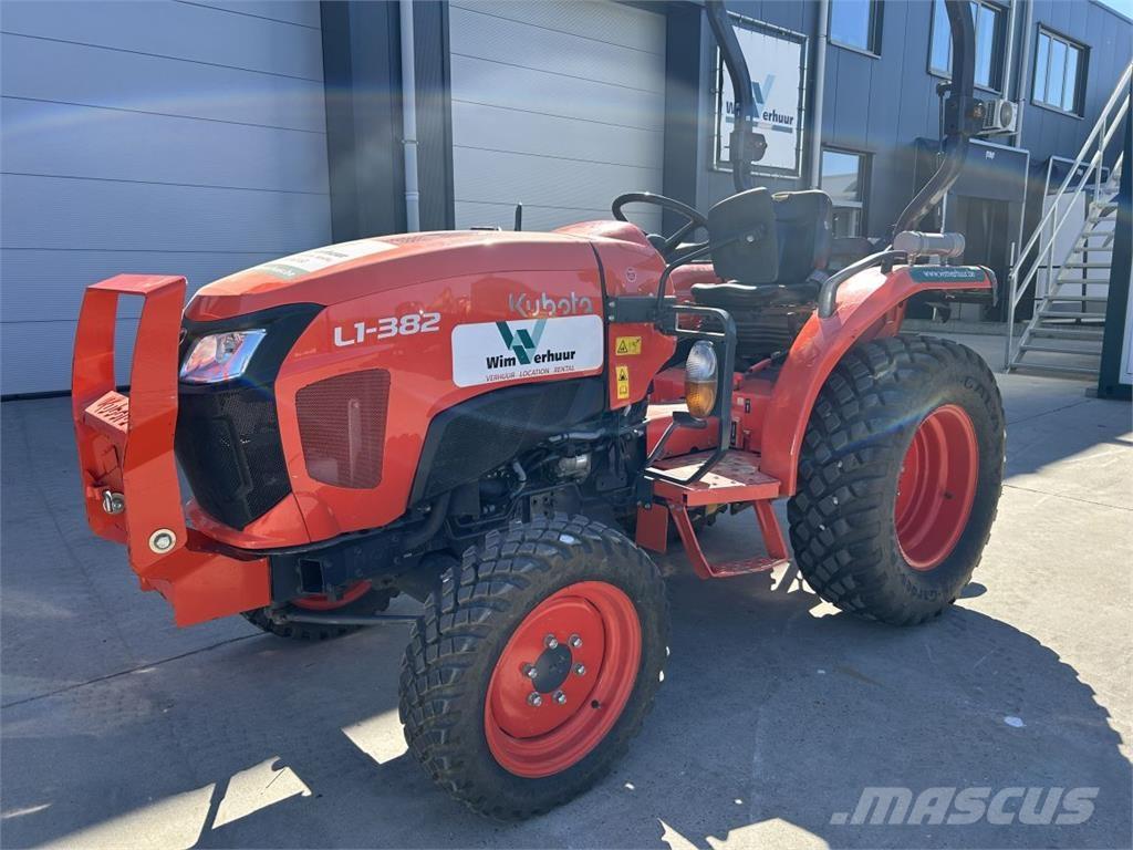 Kubota L1-382 (5283) Kompaktné traktory