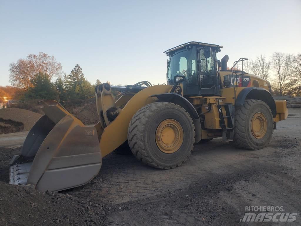 CAT 982 M Kolesové nakladače