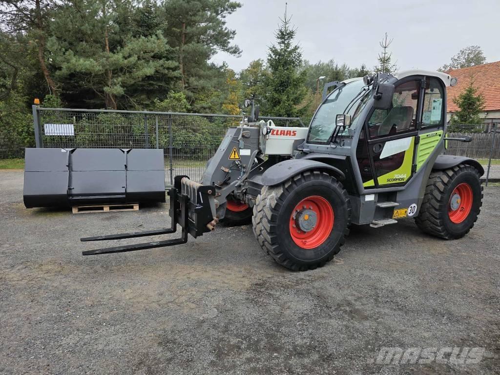 CLAAS Scorpion 7044 Teleskopické nakladače pre poľnohospodárstvo