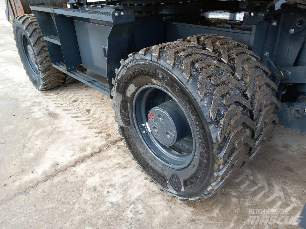 Komatsu PW160-11E0 Kolesové rýpadlá