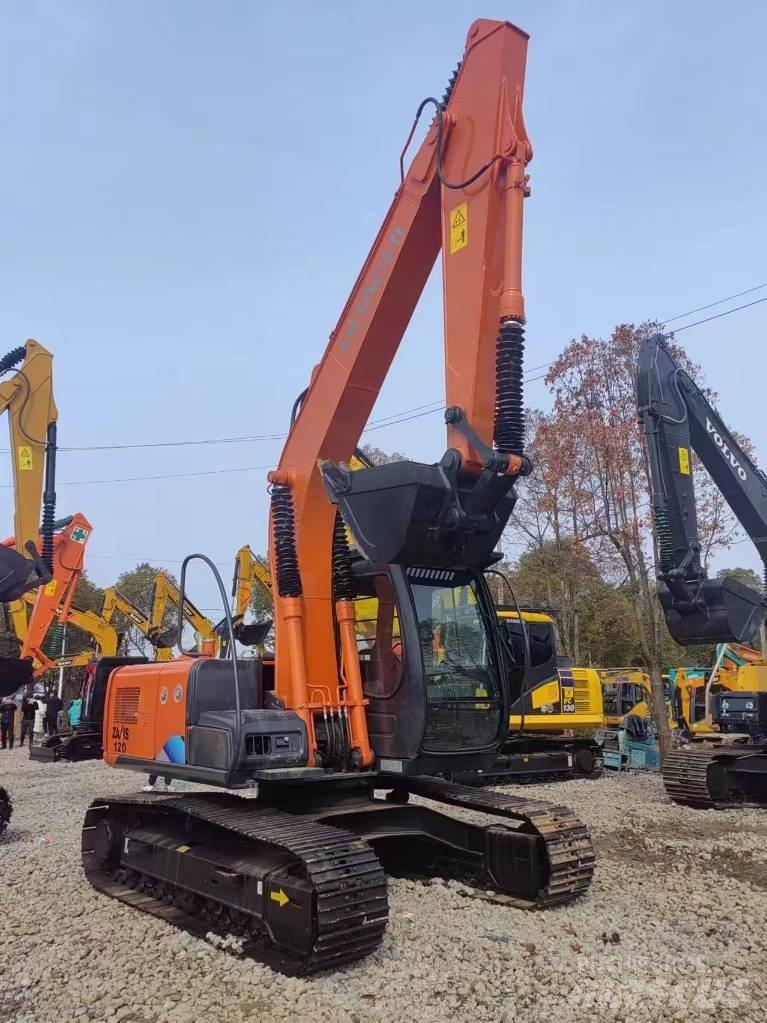Hitachi ZX 120 Midi rýpadlá 7 t - 12 t