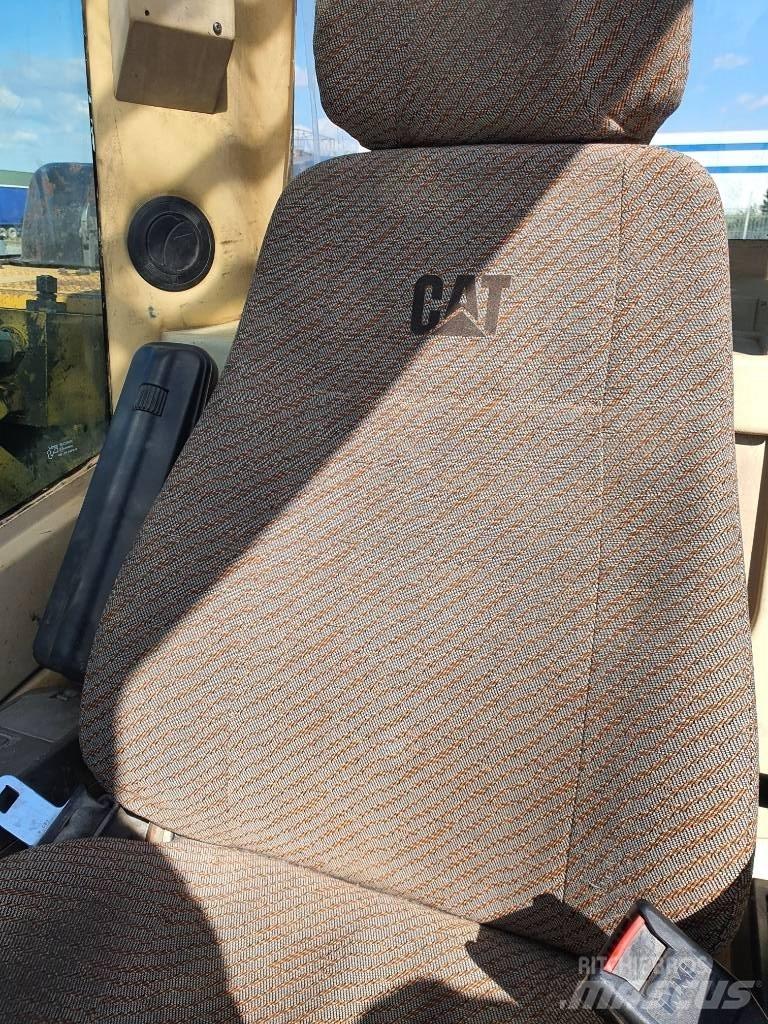 CAT 330 BL UHD Demolačné rýpadlá