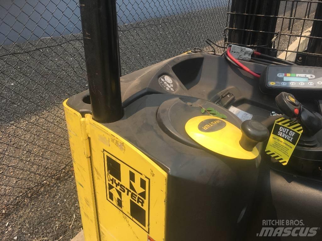 Hyster N35ZDR Retraky