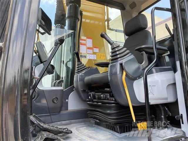 CAT 320 D Pásové rýpadlá