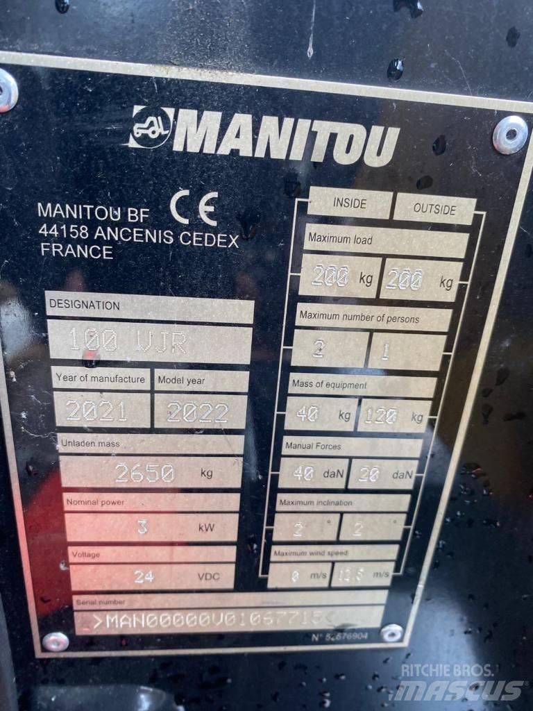 Manitou 100 VJR Vertikálne stĺpové výťahy